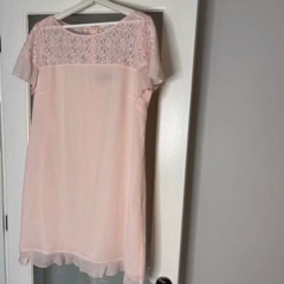 Karl Lagerfeld Dresses & Skirts - Karl Lagerfeld Pink Dress